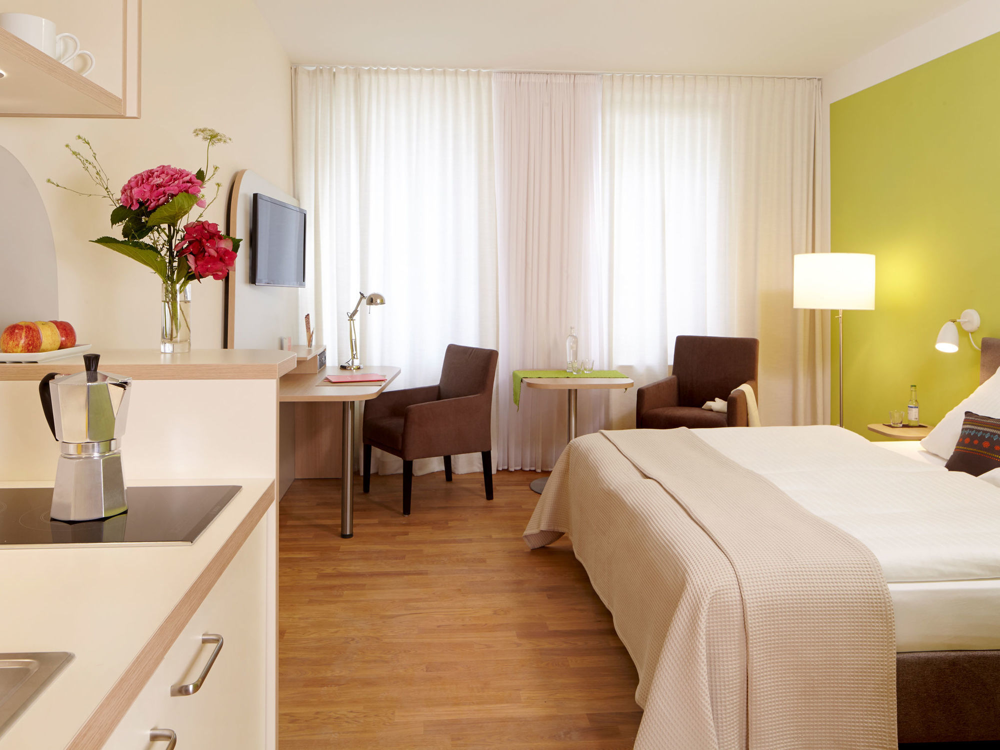 ฟลอทเวลล์ เบอร์ลิน โฮเทล แอนด์ เรซิเดนซ์ อัม พาร์ค Hotel ภายนอก รูปภาพ