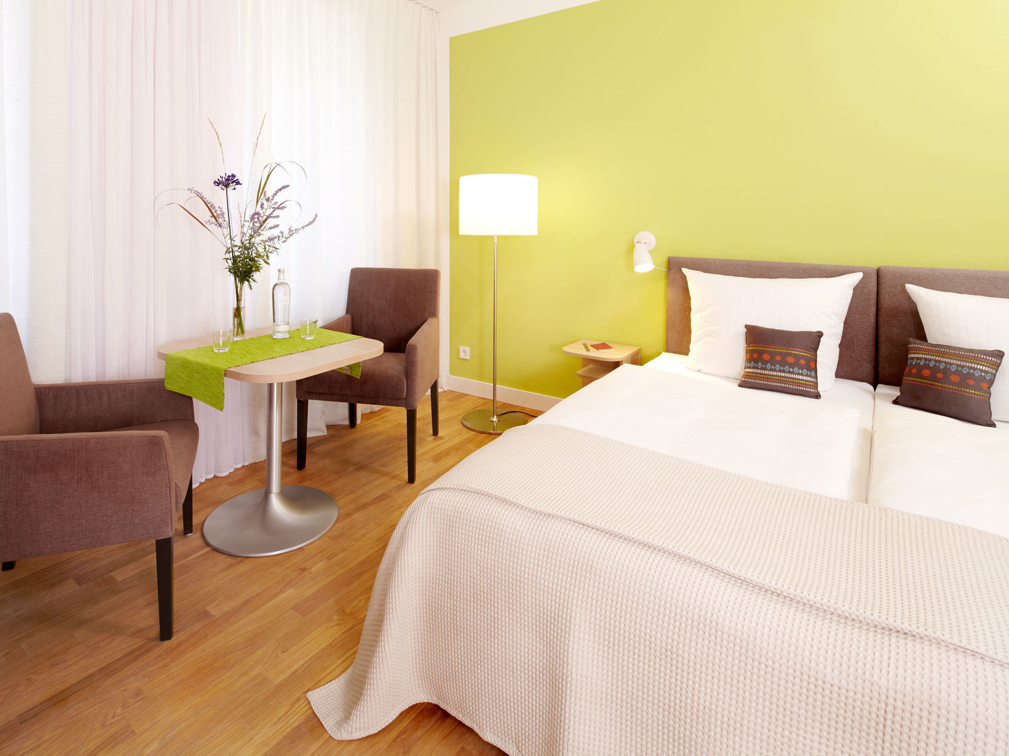 ฟลอทเวลล์ เบอร์ลิน โฮเทล แอนด์ เรซิเดนซ์ อัม พาร์ค Hotel ภายนอก รูปภาพ