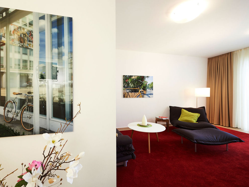ฟลอทเวลล์ เบอร์ลิน โฮเทล แอนด์ เรซิเดนซ์ อัม พาร์ค Hotel ภายนอก รูปภาพ