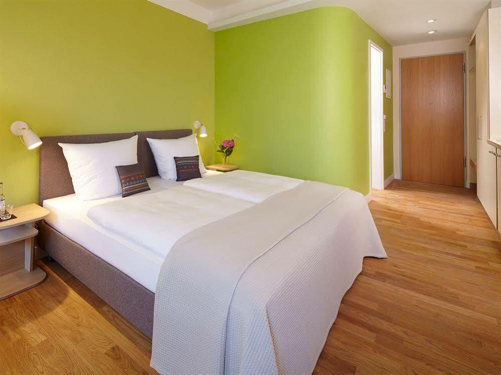 ฟลอทเวลล์ เบอร์ลิน โฮเทล แอนด์ เรซิเดนซ์ อัม พาร์ค Hotel ภายนอก รูปภาพ